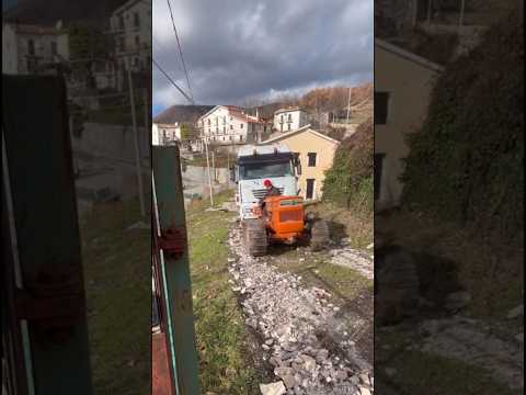 Fiat 605C traina un rimorchio enorme