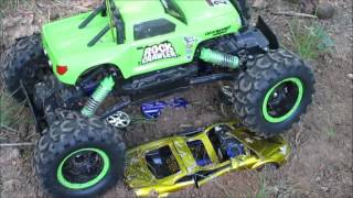 Maisto rc rock crawler crawling crushed cars