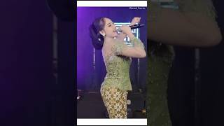 Download lagu This Indonesian song going viral🔥 🤯 mp3