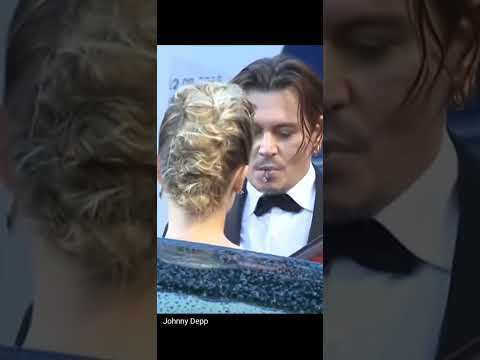 What a man Johnny Depp Smoke Style on Amber