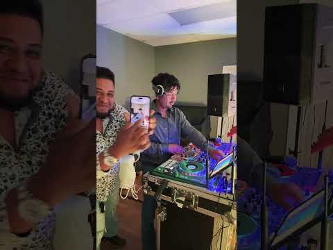 Dj Loko y su Pandilla en la fiesta de 15 de Reynaldo Asencio Jr