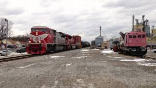 preview picture of video 'Indiana Railroad Company - 9025 HIAWATHA South through Bargersville, Indiana'
