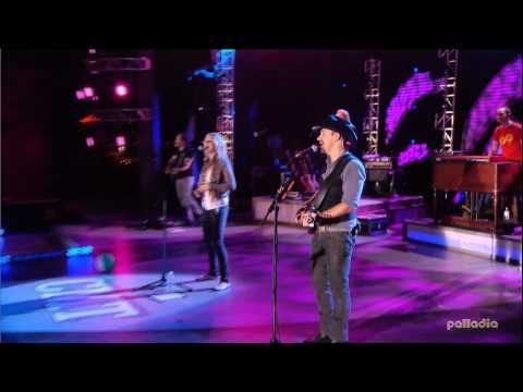 Jennifer Nettles & Sugarland - Just Might (Make Me Believe) Live 2007