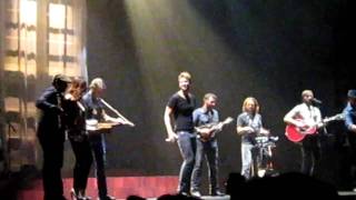 Lady Antebellum singing 'Something 'Bout A Woman' in NY