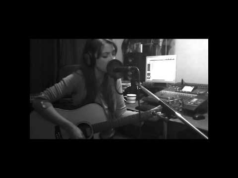 Lisa Aird / Fleetwood Mac - Dreams (using DigiTech Vocalist Live3)