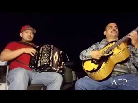 El Rayo de Sinaloa, fara fara accordion y bajo quinto