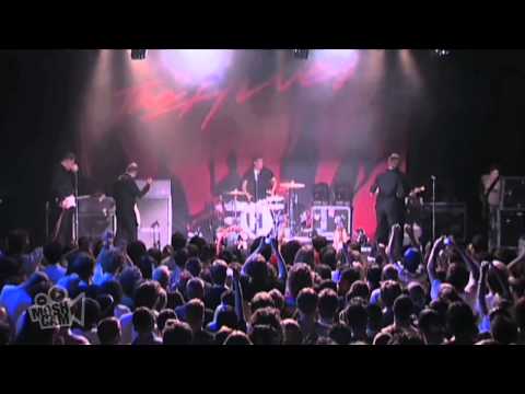 The Hives - Stop And Think It Over (Compulsive Gamblers) (Live in Sydney) | Moshcam