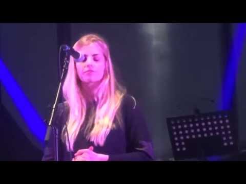 London Grammar - Nightcall - Live @ We Love Green Festival Paris - 31 05 2014