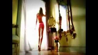 HELLO BOMBSHELL 1  JAN BAYNARD & Victoria's secret