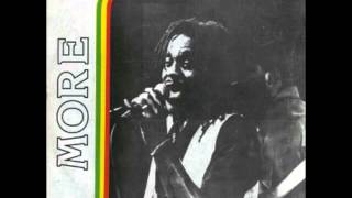 Dennis brown &amp; Gregory Isaacs - Big All Around