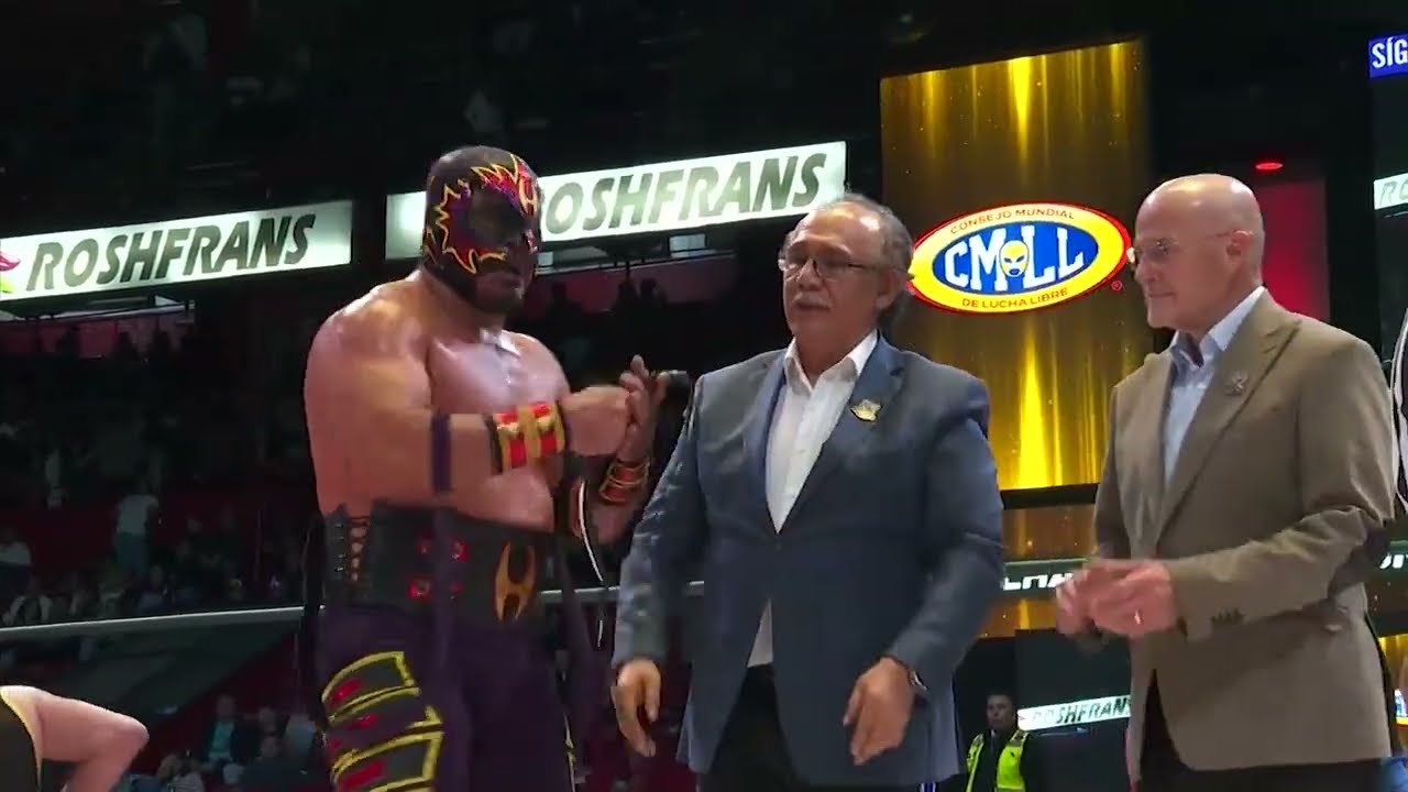 HECHICERO derrota a EDDIE KINGSTON y RETIENE el CAMPEONATO MUNDIAL DE PESO PESADO del CMLL