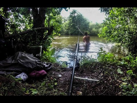 High water level on the river! I The RiverVlog Episode 4