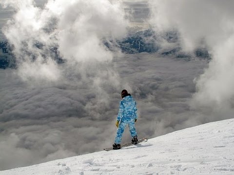 A Female Freeskiing Film:Shades of Winter