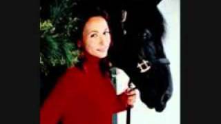 Christmas Stays The Same - Linda Eder  AUDIO ONLY