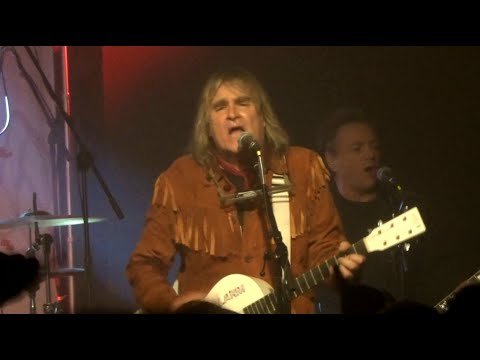 The Alarm-Marching On/Close-Glasgow The Garage 2nd April 2022