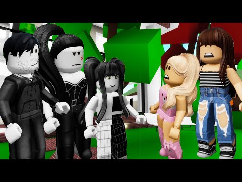 FAMILIA ASTA ESTE ALERGICA LA CULORI SI ASCUNDE UN SECRET CIUDAT! Brookhaven RP