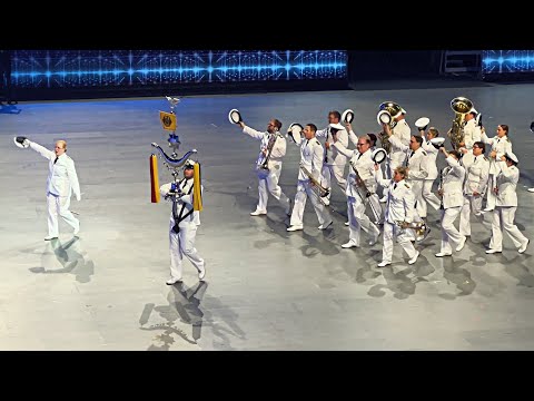 Lili Marleen/Wir sind Kameraden auf See: Marinemusikkorps Kiel beim Musikfest der Bundeswehr 2023