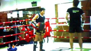 preview picture of video 'Complete Muay Thai Training Singapore'