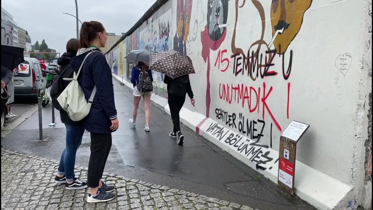 Berlin Duvarında 15 Temmuz Mesajı.