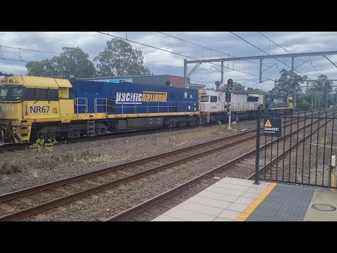 07/12/22 3MB1 passing Concord West