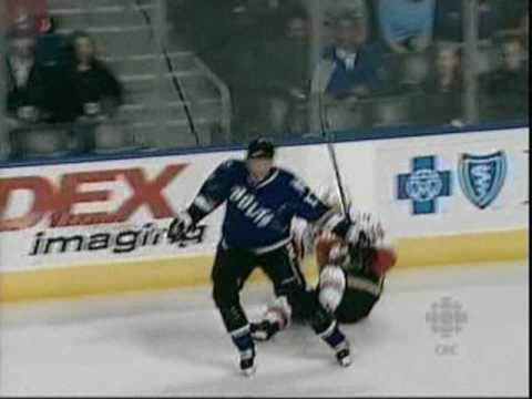 2 big hits Flames vs Lightning