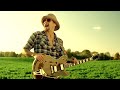 Kid Rock - Born Free [OFFICIAL VIDEO] 