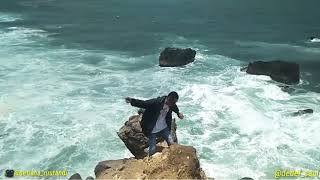 Download lagu Goyang santuy di ranca buaya garut mp3