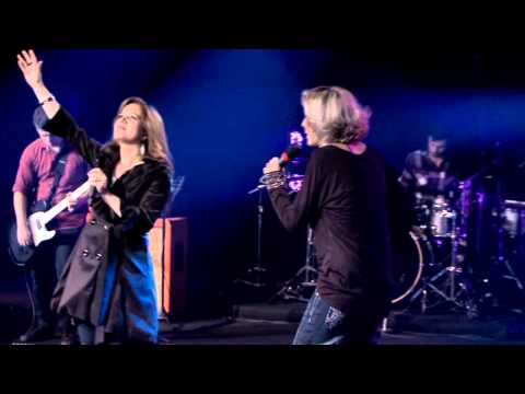 Alda Célia - Em Tua Presença (Feat. Pra. Ludmila Ferber - DVD Escolhi Adorar)