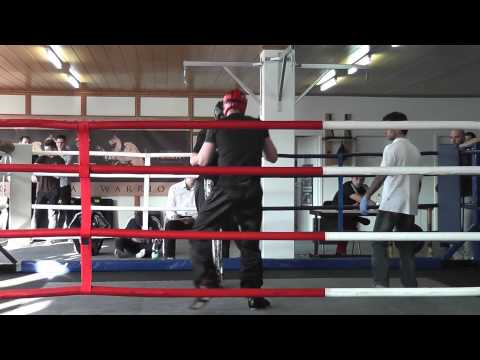 2014-11-01 SFC-Fightgathering Michael Ernst Sieg im LK +90Kg - Sugambrer Fightclub