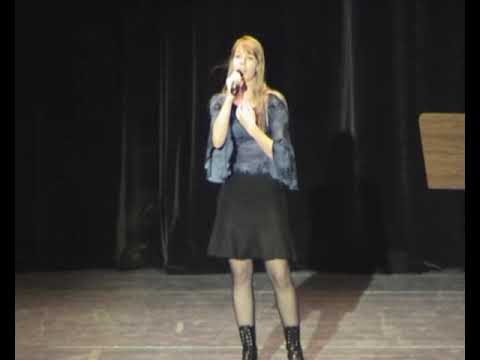 Connichi 2004 - 09 - Gesangswettbewerb