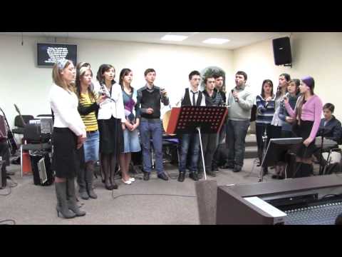 Tinerii Bisericii Salem - cantarea 02.avi