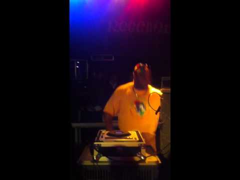 Iration Steppas Feat. Danman @ Reggae Bus 2012