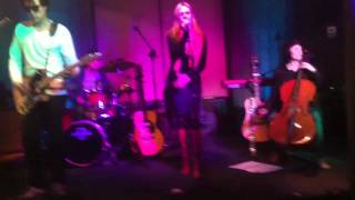 Nicole &quot;Háblame&quot; (Prueba de sonido)