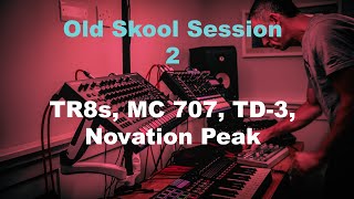 Old Skool 90's UK house // bass // hardcore Dawless Jam - MC 707, TR8S, TD3, Novation Peak