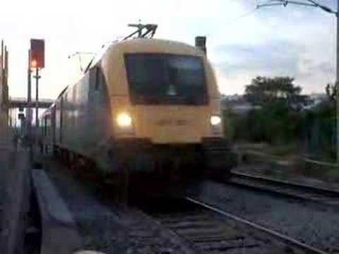 MÁV 1047 with D 347 "Dacia" Wien West - Bukarest (Romania)