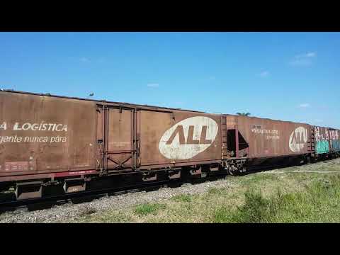 Es43bbi trem com 125 vagões em Pinhais by trembao C.