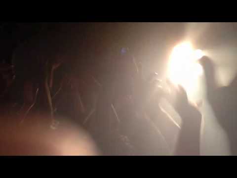 Alesso drops pendulum-the island live in chicago