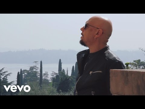 Enrico Ruggeri - Il volo su Vienna (Videoclip)