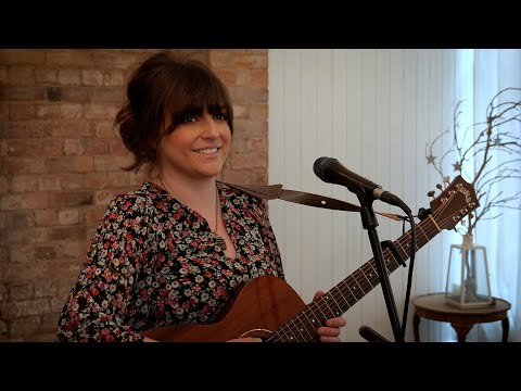 Connie Gordon In Session: Off The Road Sessions