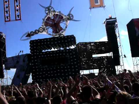!Defqon.1 2010 - No Time To Waste - Red Charly lownoise & Mental theo opening
