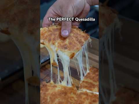 The RIGHT Way To Make Quesadillas #cookingtips #quesadillas #mexican