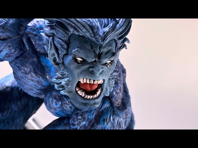 Vídeo relacionado con McFarlane Marvel Beast - Juguetes coleccionables a Escala 1:10 con Escena (X-Men #1)