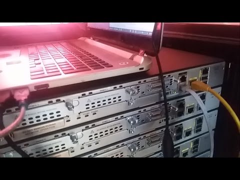 11.2.5.8 Lab - Managing Router Configuration Files with Terminal Emulation Software (Real Lab)