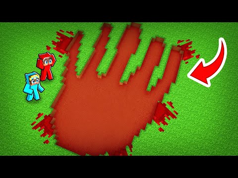 We Found the Scariest FOOTPRINTS in Minecraft…