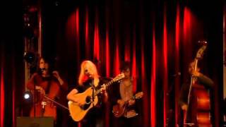 Alpha Shallows - Laura Marling Into The Great Wide Open festival