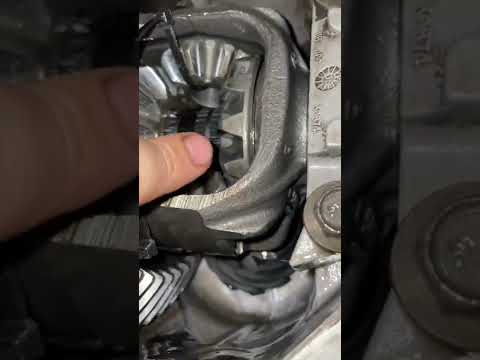 Differential stub shaft replacement #mechanic