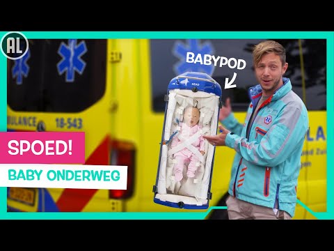 PASGEBOREN BABY IN DE AMBULANCE 🚑 | TOPDOKS HULPDIENSTEN