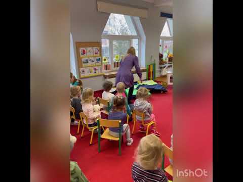 „ Złotowłosa i trzy misie”