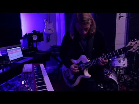 FLYTRAPtv + Red Panda Lab Sessions | Stewart Forgey