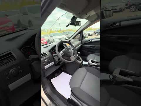 фото opel zafira b 0